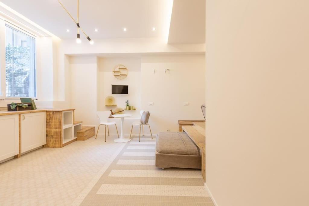 Appartement 5Fo6 Navigli - Duomo - Boho - Minimal à Milan Extérieur photo